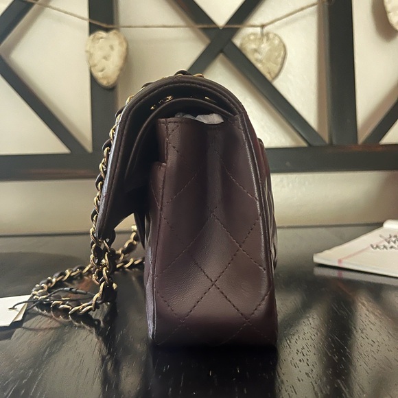 NOT AVAILABLE Chanel 21a Dark Brown Small Classic Flap Lambskin LGHW - Picture 5 of 13